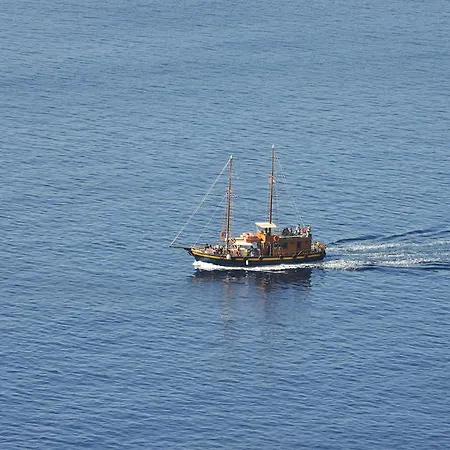 瑞弥达别墅公寓 *